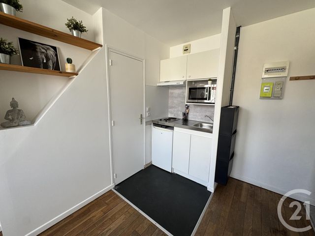 Appartement F1 bis à louer - 2 pièces - 20.58 m2 - REIMS - 51 - CHAMPAGNE-ARDENNE - Century 21 Martinot Immobilier