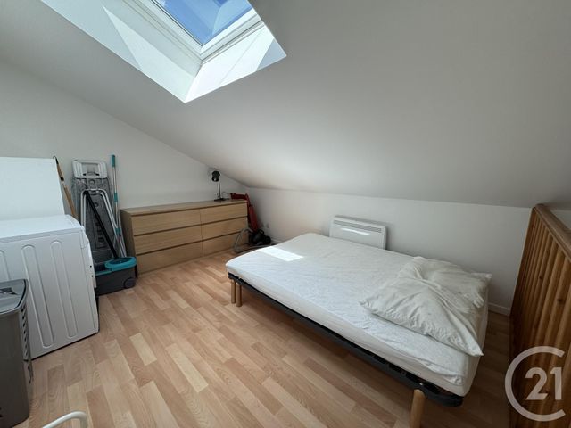 Appartement F1 bis à louer - 2 pièces - 20.58 m2 - REIMS - 51 - CHAMPAGNE-ARDENNE - Century 21 Martinot Immobilier