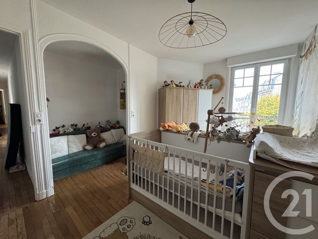 Appartement F5 à louer - 5 pièces - 124.14 m2 - REIMS - 51 - CHAMPAGNE-ARDENNE - Century 21 Martinot Immobilier