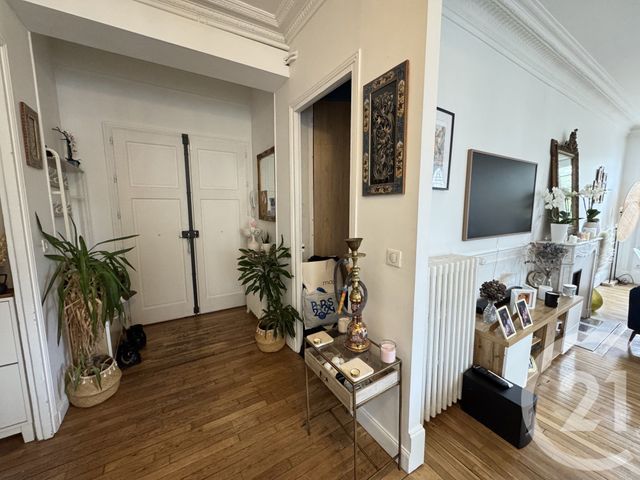 Appartement F5 à louer - 5 pièces - 124.14 m2 - REIMS - 51 - CHAMPAGNE-ARDENNE - Century 21 Martinot Immobilier