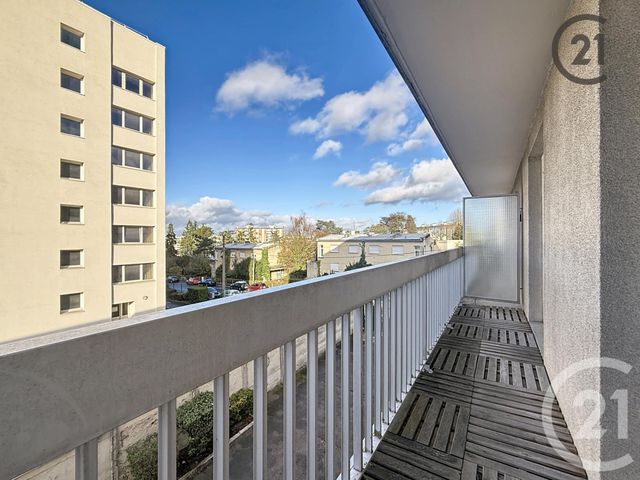 Appartement F3 à vendre - 3 pièces - 62.45 m2 - REIMS - 51 - CHAMPAGNE-ARDENNE - Century 21 Martinot Immobilier