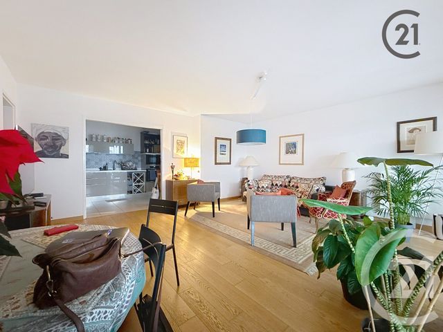 Appartement F3 à vendre - 3 pièces - 76.0 m2 - REIMS - 51 - CHAMPAGNE-ARDENNE - Century 21 Martinot Immobilier