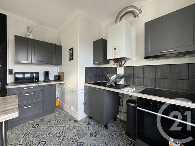 Appartement F4 à louer - 4 pièces - 79.21 m2 - REIMS - 51 - CHAMPAGNE-ARDENNE - Century 21 Martinot Immobilier