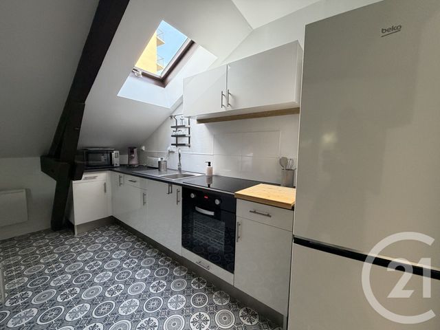 Appartement F2 à louer - 2 pièces - 48.18 m2 - REIMS - 51 - CHAMPAGNE-ARDENNE - Century 21 Martinot Immobilier