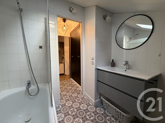 Appartement F2 à louer - 2 pièces - 48.18 m2 - REIMS - 51 - CHAMPAGNE-ARDENNE - Century 21 Martinot Immobilier