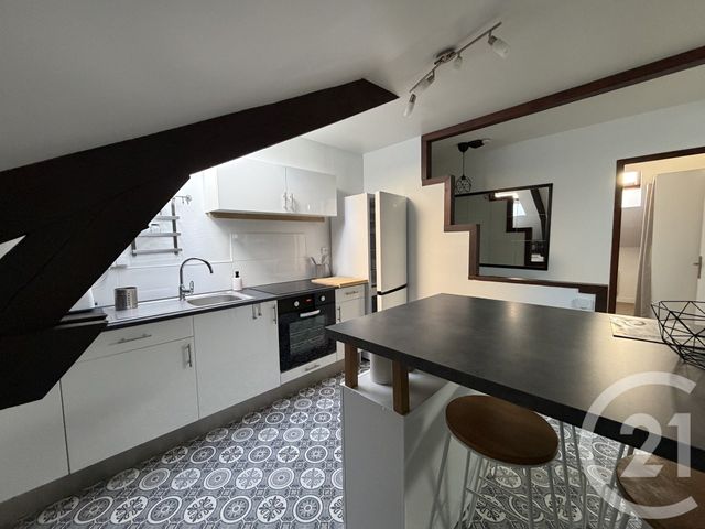 Appartement F2 à louer - 2 pièces - 48.18 m2 - REIMS - 51 - CHAMPAGNE-ARDENNE - Century 21 Martinot Immobilier