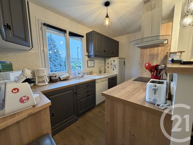 maison à louer - 5 pièces - 96.97 m2 - REIMS - 51 - CHAMPAGNE-ARDENNE - Century 21 Martinot Immobilier