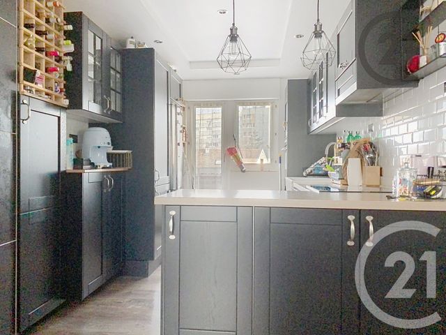 Appartement F3 à vendre - 3 pièces - 58.03 m2 - REIMS - 51 - CHAMPAGNE-ARDENNE - Century 21 Martinot Immobilier