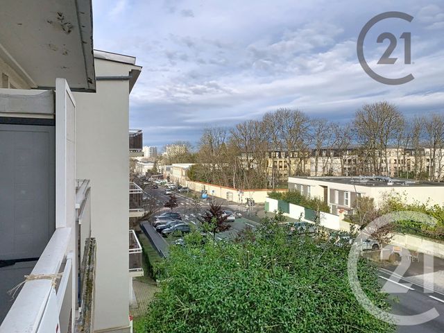 Appartement F3 à vendre - 3 pièces - 58.03 m2 - REIMS - 51 - CHAMPAGNE-ARDENNE - Century 21 Martinot Immobilier