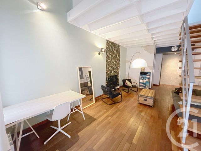 Appartement Duplex à louer - 3 pièces - 78.0 m2 - REIMS - 51 - CHAMPAGNE-ARDENNE - Century 21 Martinot Immobilier