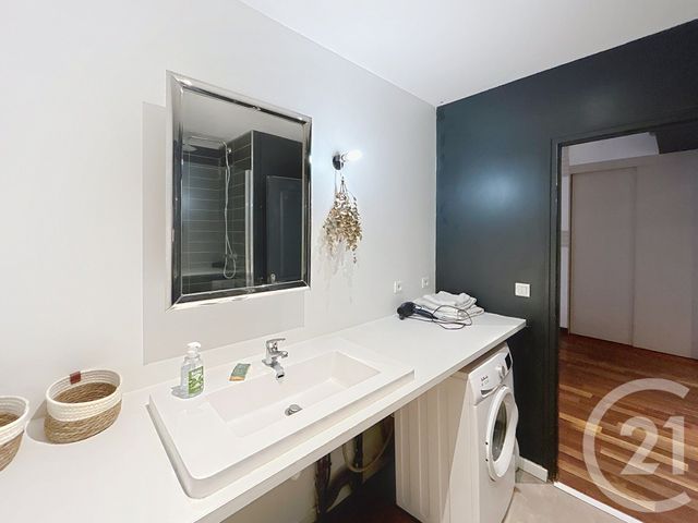 Appartement Duplex à louer - 3 pièces - 78.0 m2 - REIMS - 51 - CHAMPAGNE-ARDENNE - Century 21 Martinot Immobilier