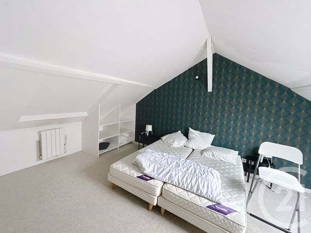 Appartement Duplex à louer - 3 pièces - 78.0 m2 - REIMS - 51 - CHAMPAGNE-ARDENNE - Century 21 Martinot Immobilier