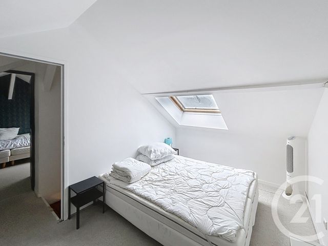 Appartement Duplex à louer - 3 pièces - 78.0 m2 - REIMS - 51 - CHAMPAGNE-ARDENNE - Century 21 Martinot Immobilier