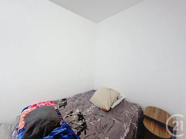 Appartement T2 à louer - 2 pièces - 35.55 m2 - REIMS - 51 - CHAMPAGNE-ARDENNE - Century 21 Martinot Immobilier