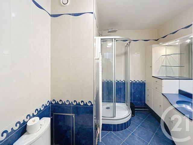 Appartement T2 à louer - 2 pièces - 47.0 m2 - REIMS - 51 - CHAMPAGNE-ARDENNE - Century 21 Martinot Immobilier