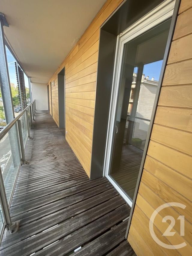 Appartement F2 à louer - 2 pièces - 47.3 m2 - REIMS - 51 - CHAMPAGNE-ARDENNE - Century 21 Martinot Immobilier