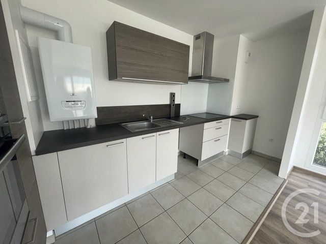 Appartement F2 à louer - 2 pièces - 53.85 m2 - TINQUEUX - 51 - CHAMPAGNE-ARDENNE - Century 21 Martinot Immobilier