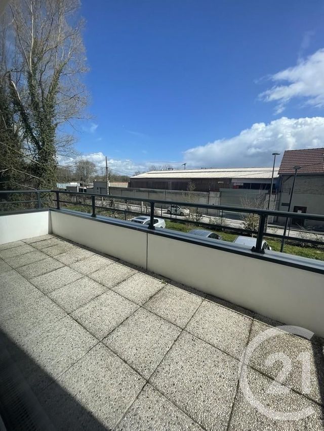 Appartement F2 à louer - 2 pièces - 53.85 m2 - TINQUEUX - 51 - CHAMPAGNE-ARDENNE - Century 21 Martinot Immobilier