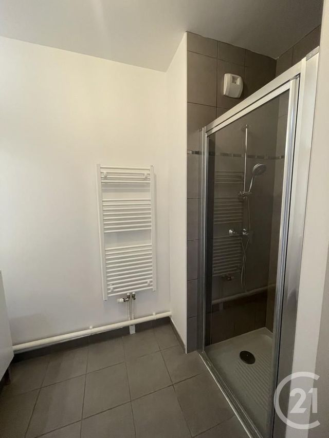 Appartement F2 à louer - 2 pièces - 53.85 m2 - TINQUEUX - 51 - CHAMPAGNE-ARDENNE - Century 21 Martinot Immobilier