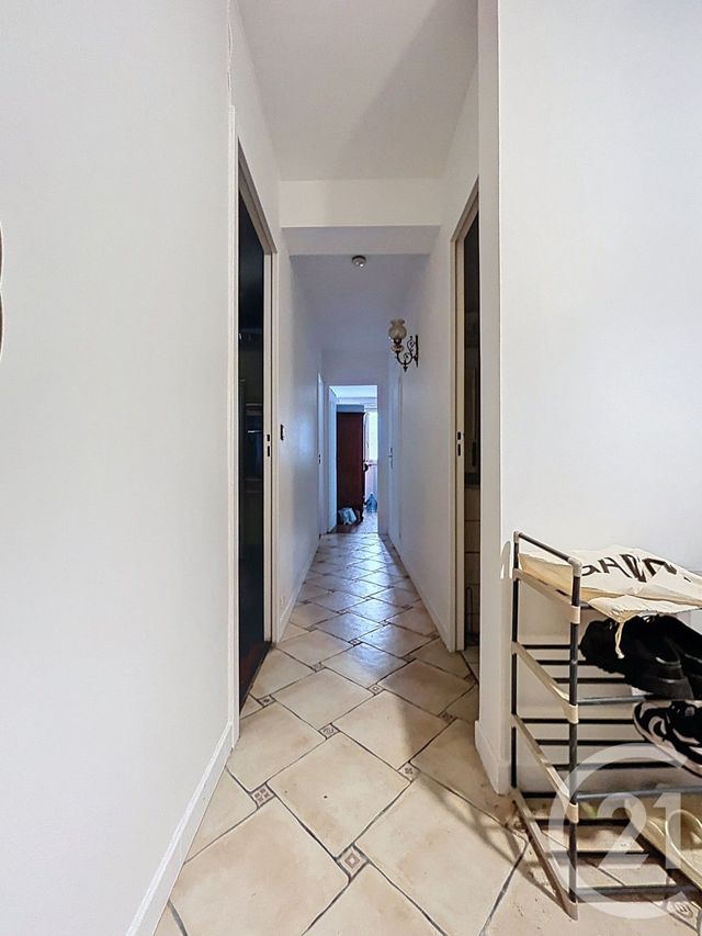 Appartement F4 à vendre - 4 pièces - 76.85 m2 - REIMS - 51 - CHAMPAGNE-ARDENNE - Century 21 Martinot Immobilier