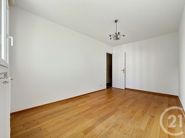 Appartement F4 à vendre - 4 pièces - 76.85 m2 - REIMS - 51 - CHAMPAGNE-ARDENNE - Century 21 Martinot Immobilier