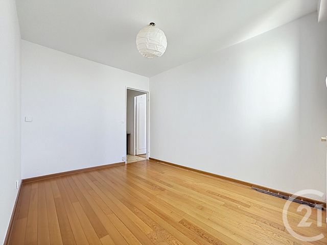 Appartement F4 à vendre - 4 pièces - 76.85 m2 - REIMS - 51 - CHAMPAGNE-ARDENNE - Century 21 Martinot Immobilier