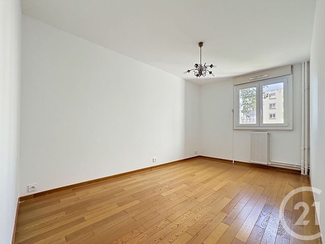 Appartement F4 à vendre - 4 pièces - 76.85 m2 - REIMS - 51 - CHAMPAGNE-ARDENNE - Century 21 Martinot Immobilier