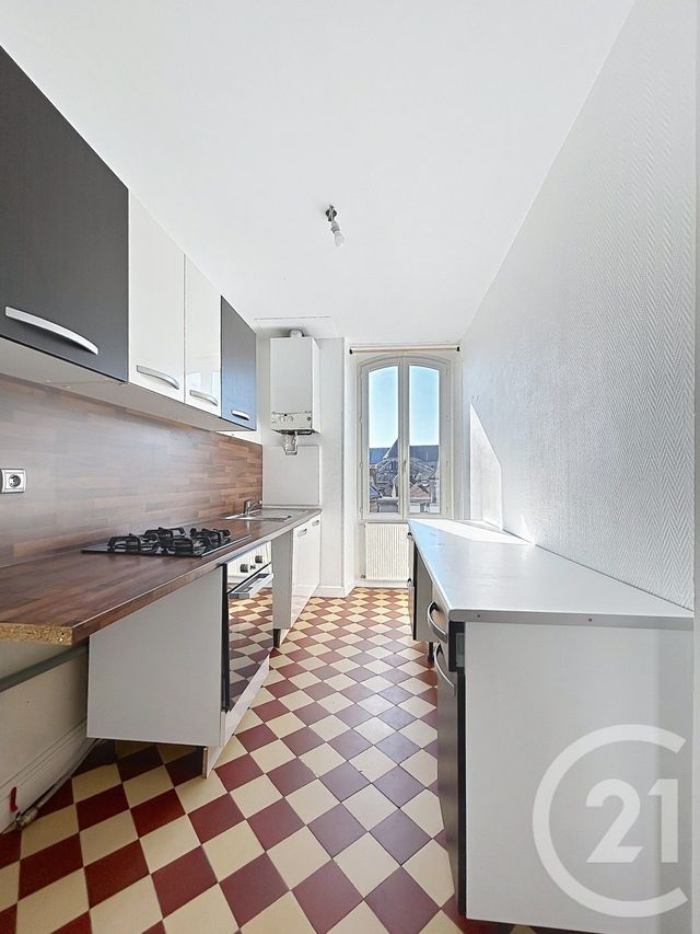 Appartement à vendre - 3 pièces - 64.0 m2 - REIMS - 51 - CHAMPAGNE-ARDENNE - Century 21 Martinot Immobilier