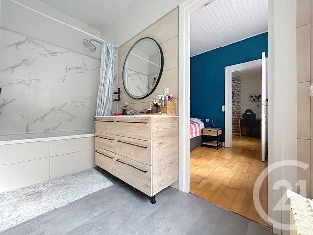 Appartement T3 à vendre - 3 pièces - 58.87 m2 - REIMS - 51 - CHAMPAGNE-ARDENNE - Century 21 Martinot Immobilier