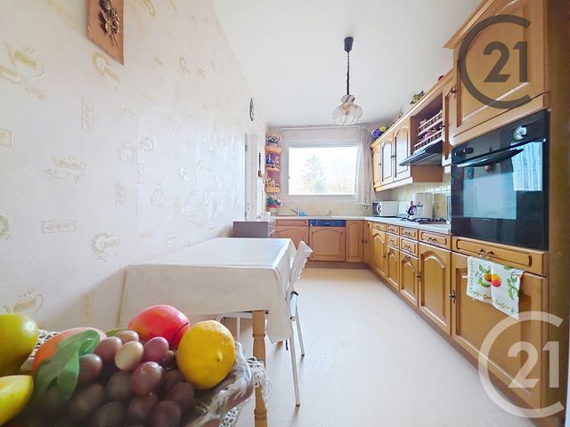 Appartement F5 à vendre - 5 pièces - 121.2 m2 - REIMS - 51 - CHAMPAGNE-ARDENNE - Century 21 Martinot Immobilier