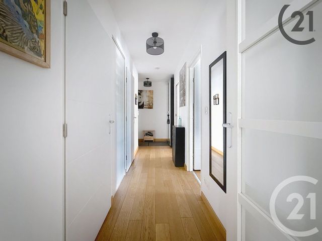 Appartement T3 à louer - 3 pièces - 74.0 m2 - REIMS - 51 - CHAMPAGNE-ARDENNE - Century 21 Martinot Immobilier