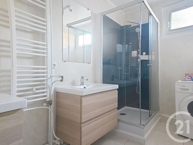 Appartement F4 à vendre - 4 pièces - 64.68 m2 - REIMS - 51 - CHAMPAGNE-ARDENNE - Century 21 Martinot Immobilier