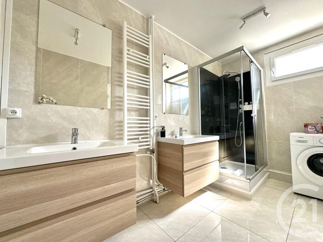 Appartement F4 à vendre - 4 pièces - 64.68 m2 - REIMS - 51 - CHAMPAGNE-ARDENNE - Century 21 Martinot Immobilier