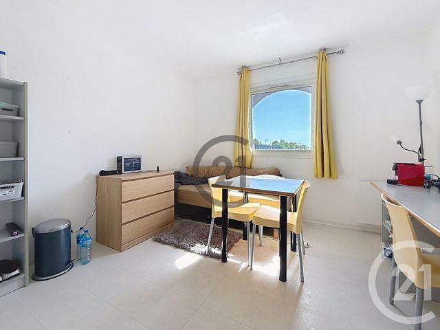 Appartement Studio à vendre - 1 pièce - 18.17 m2 - REIMS - 51 - CHAMPAGNE-ARDENNE - Century 21 Martinot Immobilier