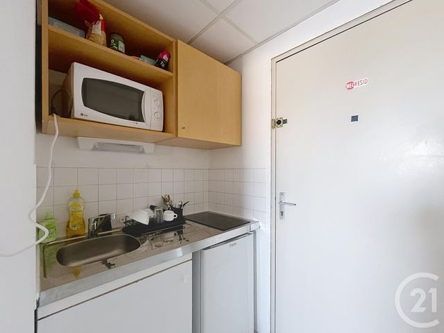 Appartement Studio à vendre - 1 pièce - 18.17 m2 - REIMS - 51 - CHAMPAGNE-ARDENNE - Century 21 Martinot Immobilier