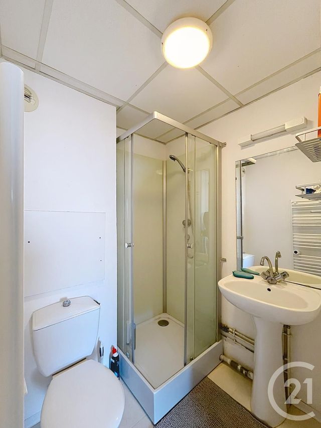 Appartement Studio à vendre - 1 pièce - 18.17 m2 - REIMS - 51 - CHAMPAGNE-ARDENNE - Century 21 Martinot Immobilier