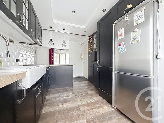 Appartement F3 à vendre - 3 pièces - 58.03 m2 - REIMS - 51 - CHAMPAGNE-ARDENNE - Century 21 Martinot Immobilier