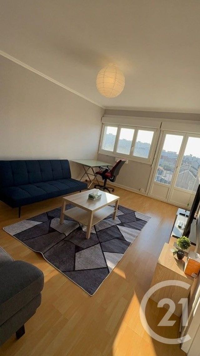 Appartement T2 à louer - 2 pièces - 44.16 m2 - REIMS - 51 - CHAMPAGNE-ARDENNE - Century 21 Martinot Immobilier