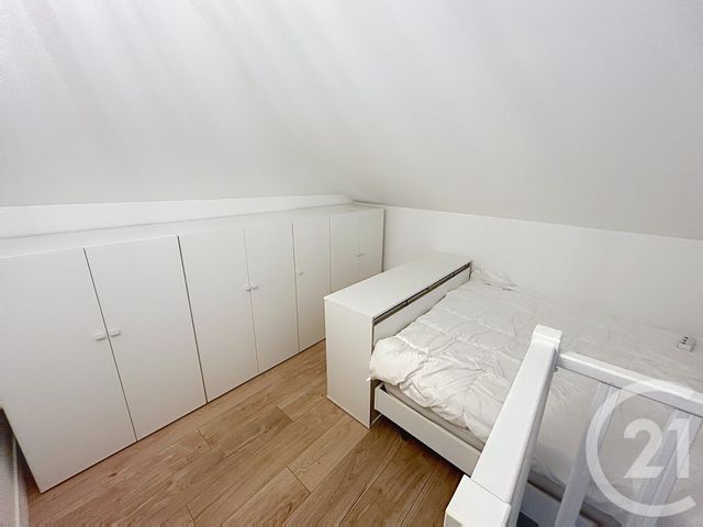 Appartement T2 à louer - 2 pièces - 21.5 m2 - REIMS - 51 - CHAMPAGNE-ARDENNE - Century 21 Martinot Immobilier