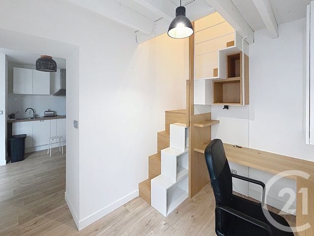 Appartement T2 à louer - 2 pièces - 21.5 m2 - REIMS - 51 - CHAMPAGNE-ARDENNE - Century 21 Martinot Immobilier