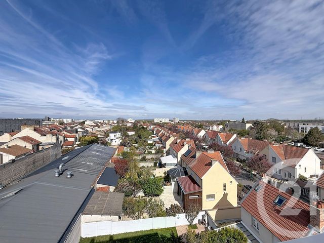 Appartement T3 à vendre - 3 pièces - 54.21 m2 - REIMS - 51 - CHAMPAGNE-ARDENNE - Century 21 Martinot Immobilier