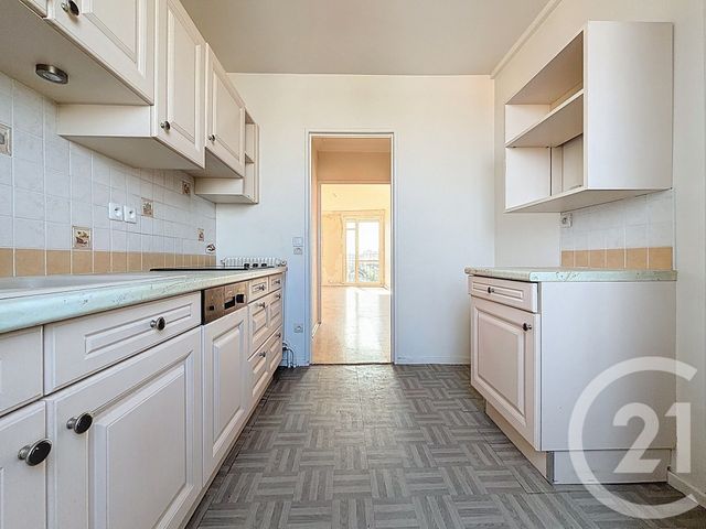 Appartement T3 à vendre - 3 pièces - 54.21 m2 - REIMS - 51 - CHAMPAGNE-ARDENNE - Century 21 Martinot Immobilier