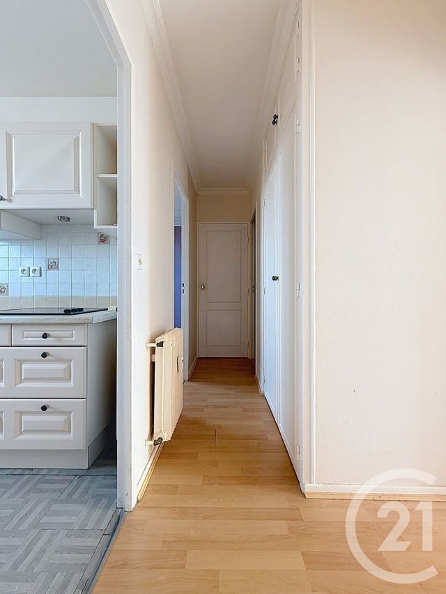 Appartement T3 à vendre - 3 pièces - 54.21 m2 - REIMS - 51 - CHAMPAGNE-ARDENNE - Century 21 Martinot Immobilier