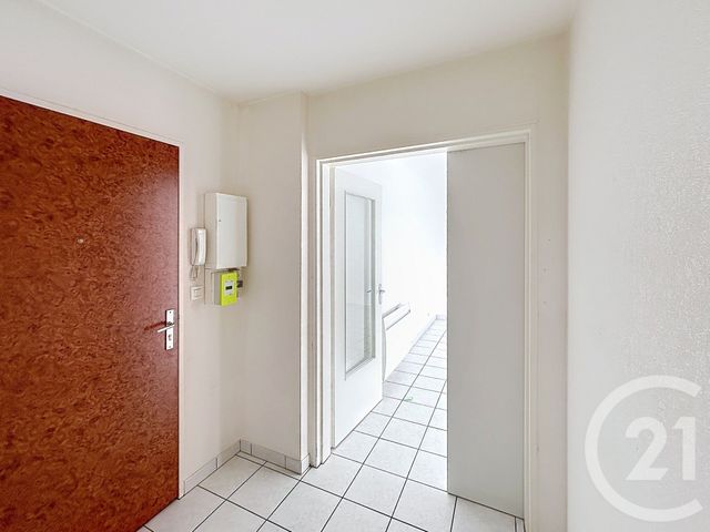 Appartement F2 à louer - 2 pièces - 55.2 m2 - REIMS - 51 - CHAMPAGNE-ARDENNE - Century 21 Martinot Immobilier