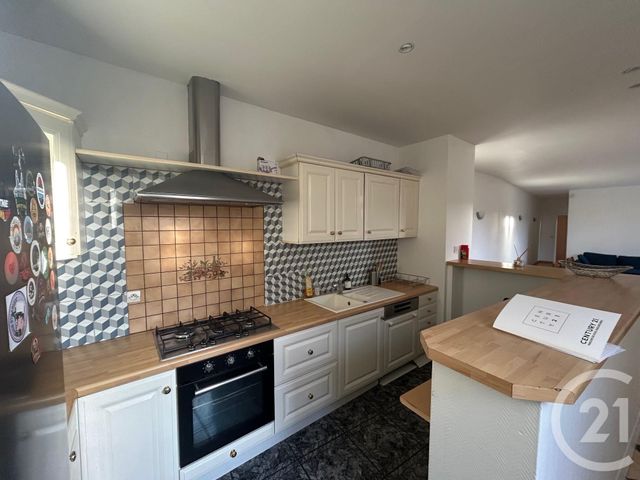 Appartement T5 à louer - 5 pièces - 123.0 m2 - REIMS - 51 - CHAMPAGNE-ARDENNE - Century 21 Martinot Immobilier