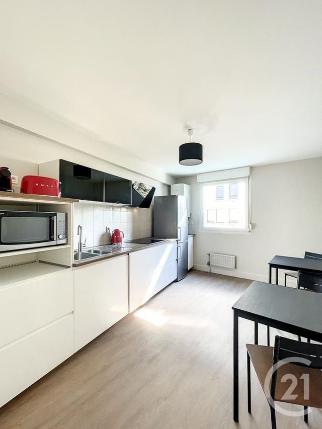 Appartement F5 à louer - 5 pièces - 129.2 m2 - REIMS - 51 - CHAMPAGNE-ARDENNE - Century 21 Martinot Immobilier