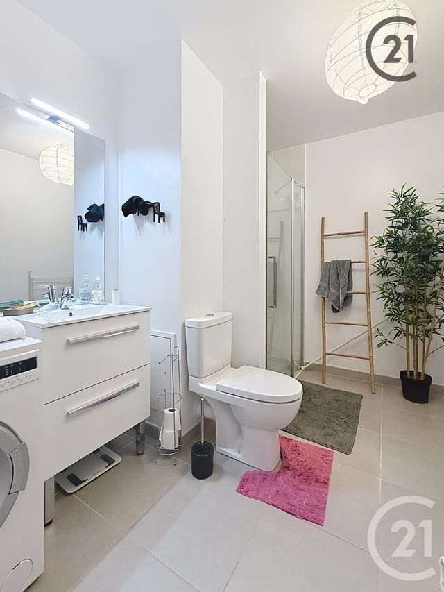 Appartement F2 à louer - 2 pièces - 49.96 m2 - TINQUEUX - 51 - CHAMPAGNE-ARDENNE - Century 21 Martinot Immobilier