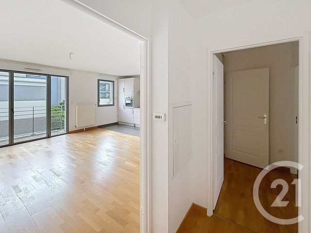 Appartement F3 à louer - 3 pièces - 66.65 m2 - REIMS - 51 - CHAMPAGNE-ARDENNE - Century 21 Martinot Immobilier