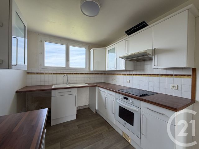 Appartement F3 à louer - 3 pièces - 64.0 m2 - REIMS - 51 - CHAMPAGNE-ARDENNE - Century 21 Martinot Immobilier