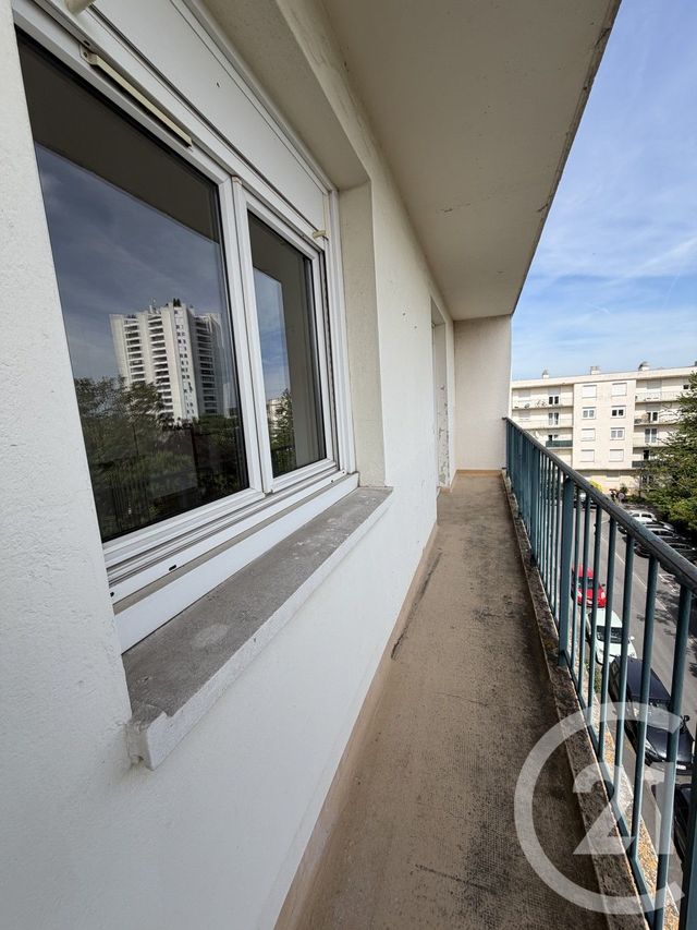 Appartement F3 à louer - 3 pièces - 64.0 m2 - REIMS - 51 - CHAMPAGNE-ARDENNE - Century 21 Martinot Immobilier